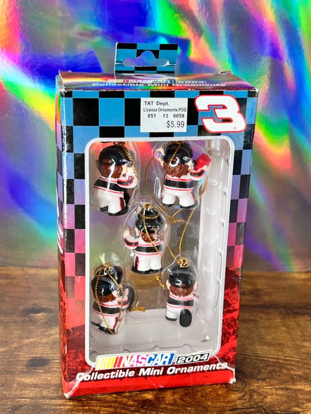 Nascar Dale Earnhardt #3 2004 Christmas Mini Ornament Pit Crew Elves